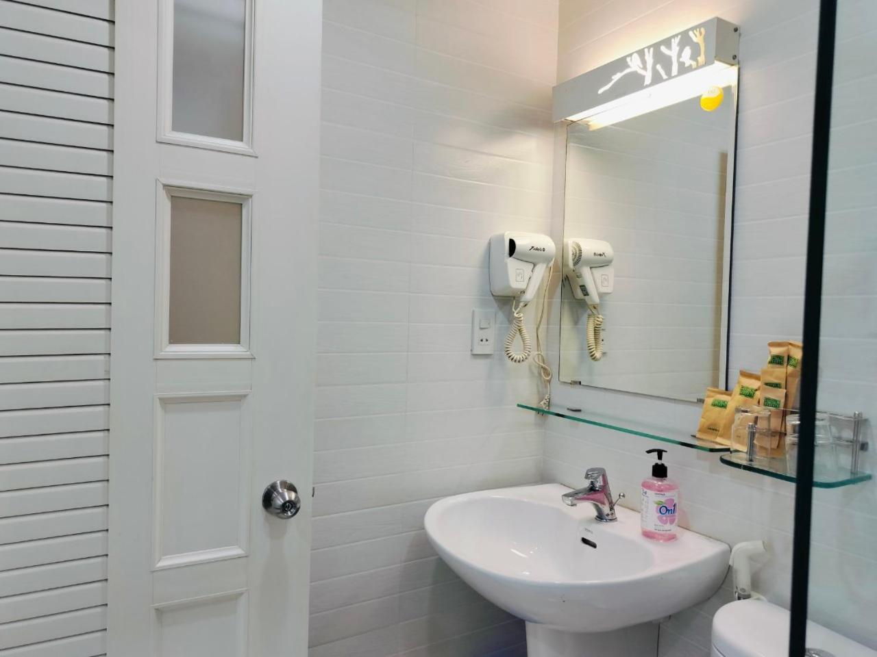 Adventure Hotel TP. Hồ Chí Minh Ngoại thất bức ảnh